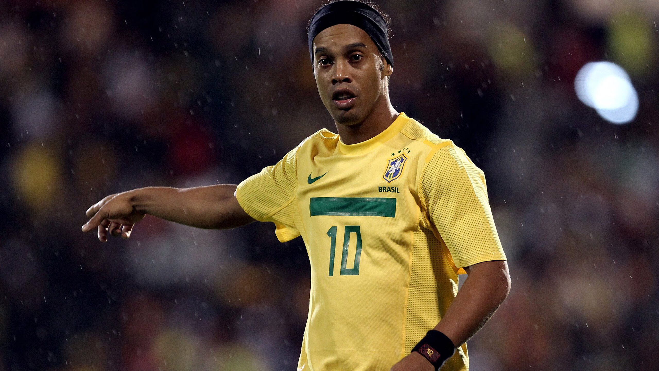 英格兰踢出团队足球,技战术大成熟,英格兰认怂踢法引不满_那么多进攻天才 为何害怕